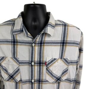 Levi Strauss & Co Mens Plaid Flannel Shirt Long Sleeve Button Down Size L